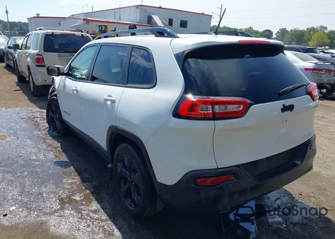 2018 Jeep Cherokee Latitude Fwd из США, поврежденный, VIN 1C4PJLCB6JD533880